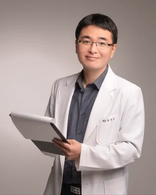 엄사한의원 — 업체가 네이버 플레이스에 올린 사진 3