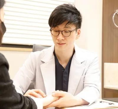 유니한의원 — 업체가 네이버 플레이스에 올린 사진 1