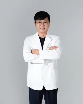 충무공한의원 — 업체가 네이버 플레이스에 올린 사진 3