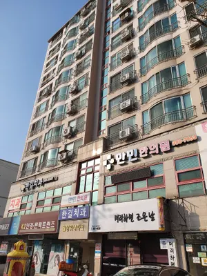 만민한의원 — 업체가 네이버 플레이스에 올린 사진 1