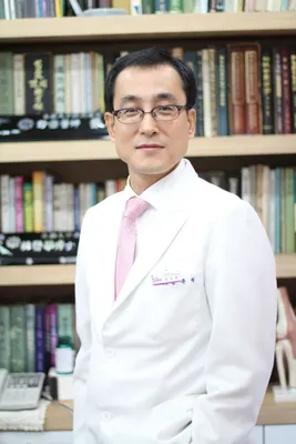 장준혁한의원 — 업체가 네이버 플레이스에 올린 사진 2