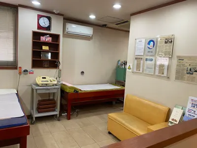 이학철한의원 — 업체가 네이버 플레이스에 올린 사진 3