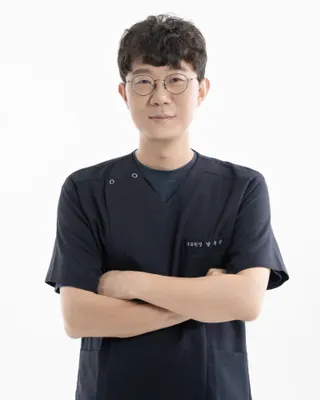 바른중심한의원 — 업체가 네이버 플레이스에 올린 사진 2