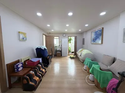 약손한의원 — 업체가 네이버 플레이스에 올린 사진 3