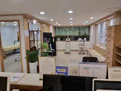 김태희한의원 — 업체가 네이버 플레이스에 올린 사진 3