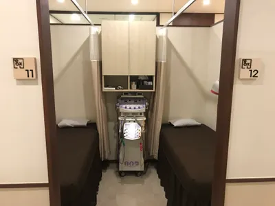 강진한의원 — 업체가 네이버 플레이스에 올린 사진 2