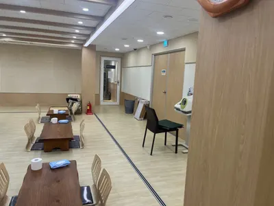 강남한의원 — 업체가 네이버 플레이스에 올린 사진 2