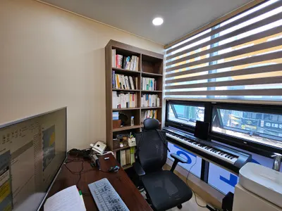 동백한의원 — 업체가 네이버 플레이스에 올린 사진 2