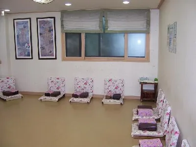 경희한의원 — 업체가 네이버 플레이스에 올린 사진 2