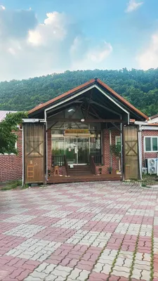 부야한의원 — 업체가 네이버 플레이스에 올린 사진 1